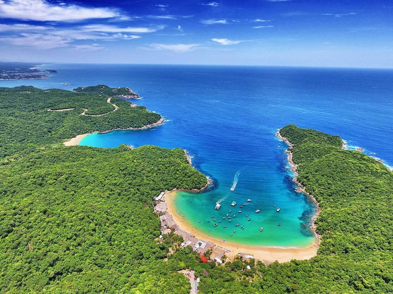 Ruta Destinos de Playa: Puerto Escondido ó Huatulco